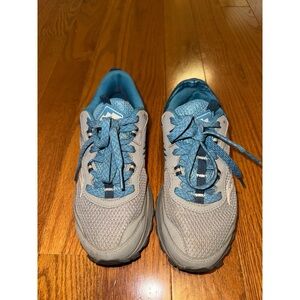 Saucony Women's Sneakers in Blue and Gray